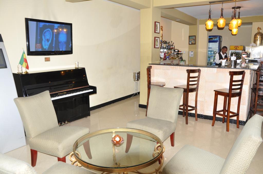 Addis Regency Hotel Kültér fotó
